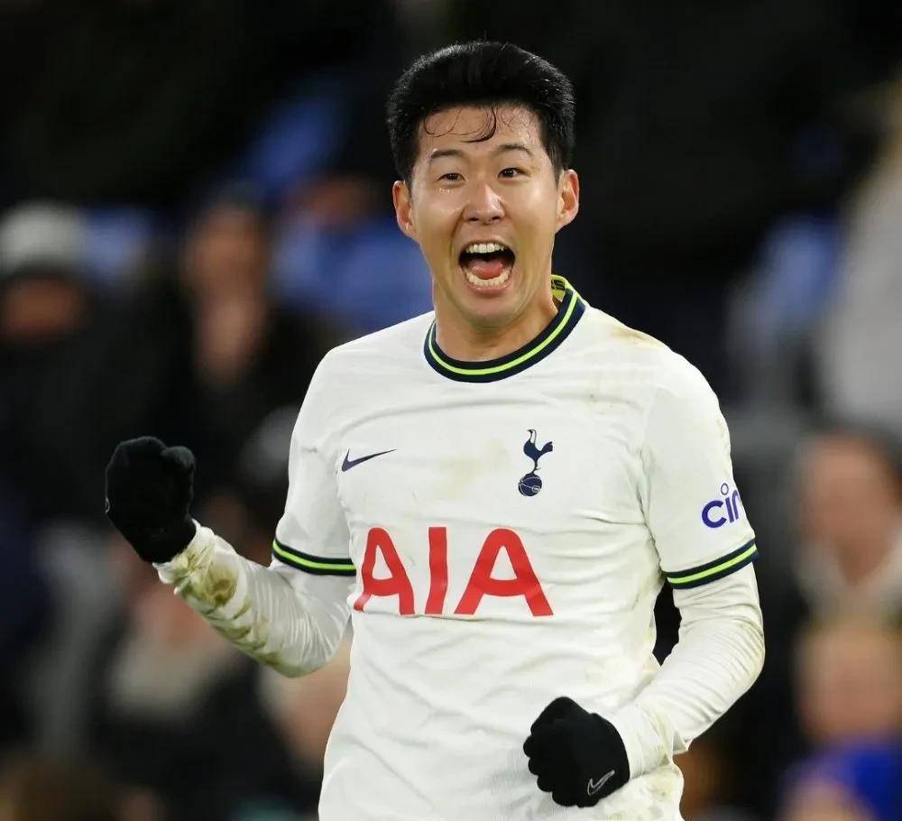 包含热刺险胜利物浦，孙兴慜逆转建功美洲杯的词条