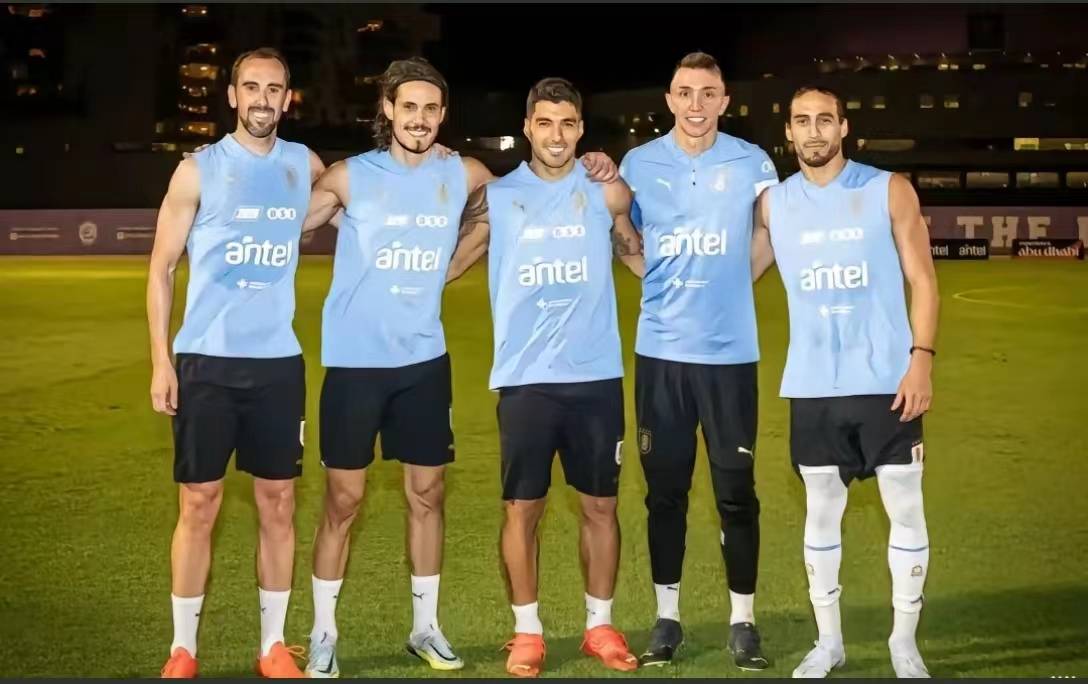 关于萨尔瓦多绝平乌拉圭，美洲的比赛的信息