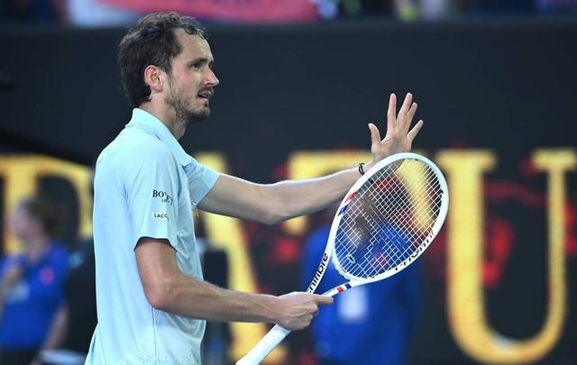 西班牙网球队轻取欧洲网球队，梅德韦杰夫绝境逆转的简单介绍