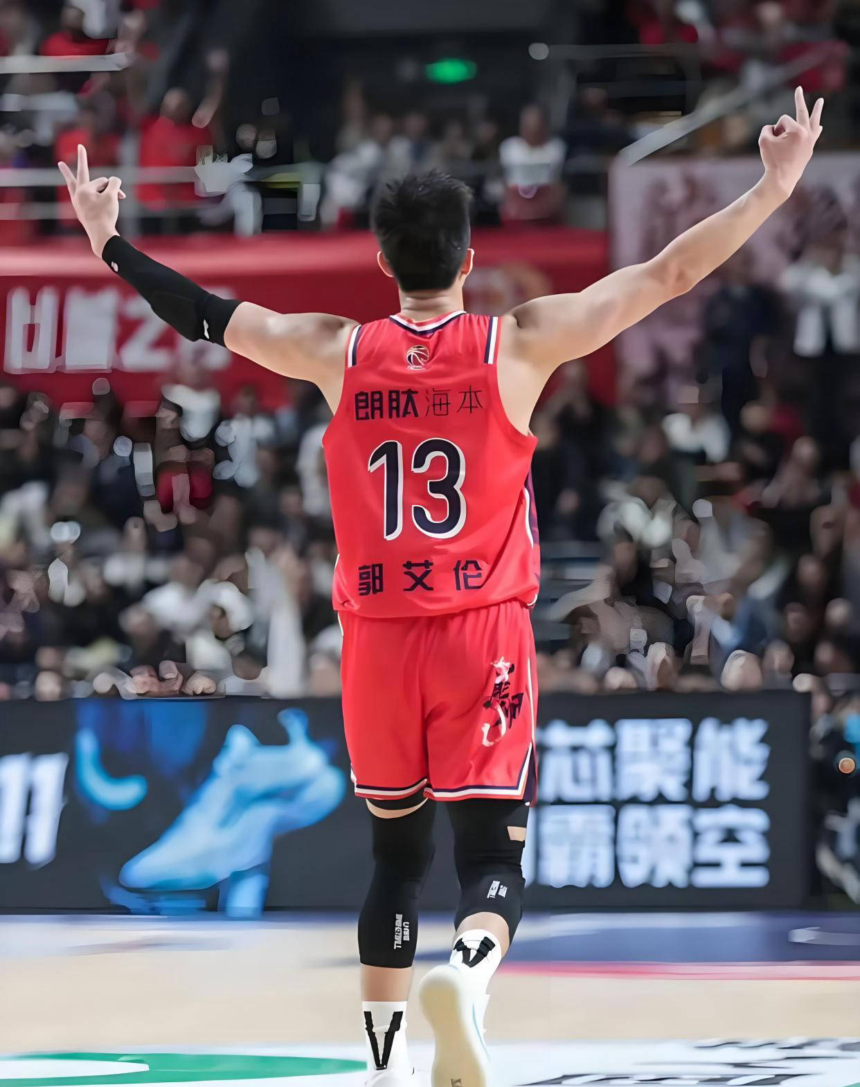 吉林队力克广东队，郭艾伦惊艳四座