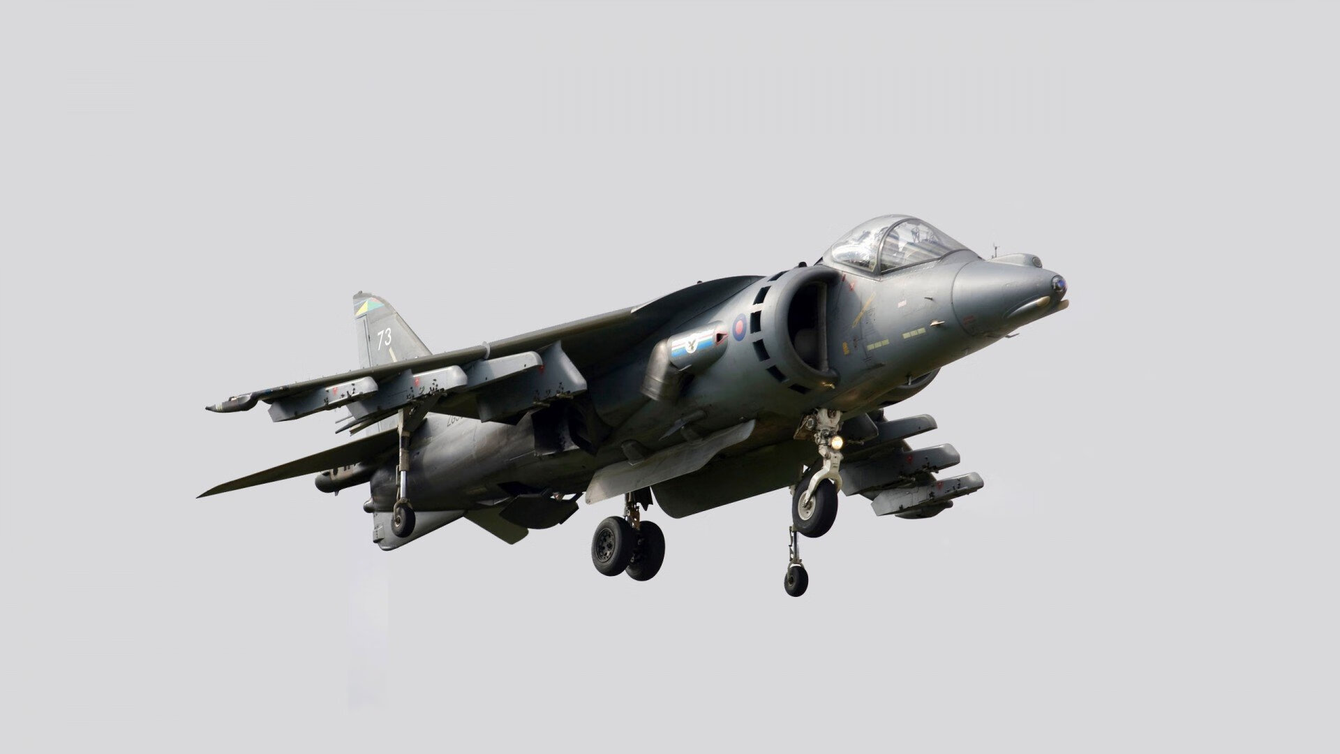 马克西的指挥棒，当黄蜂刺穿森林狼的防线，他谱写了一曲电子竞技的篮球交响乐