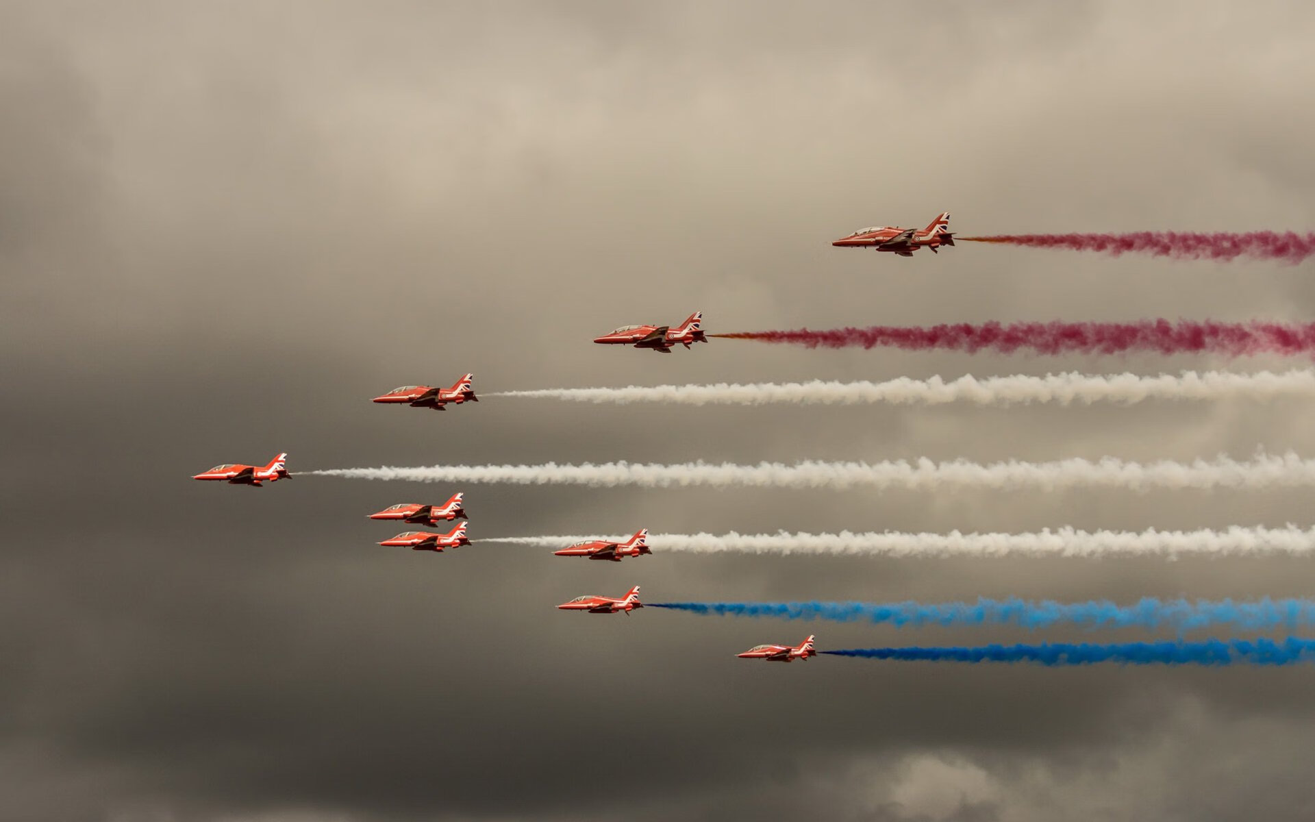 伦纳德进攻端无人可挡,猛龙强行终结篮网晋级