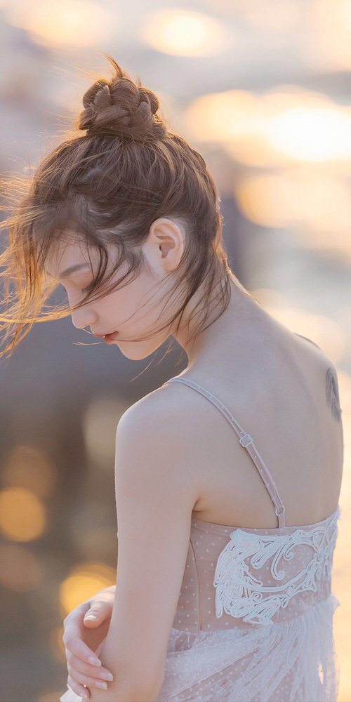 开云体育APP下载-赛道疾驰与球场激战，F1年度争冠焦点战与广厦队击败奇才的体育盛宴