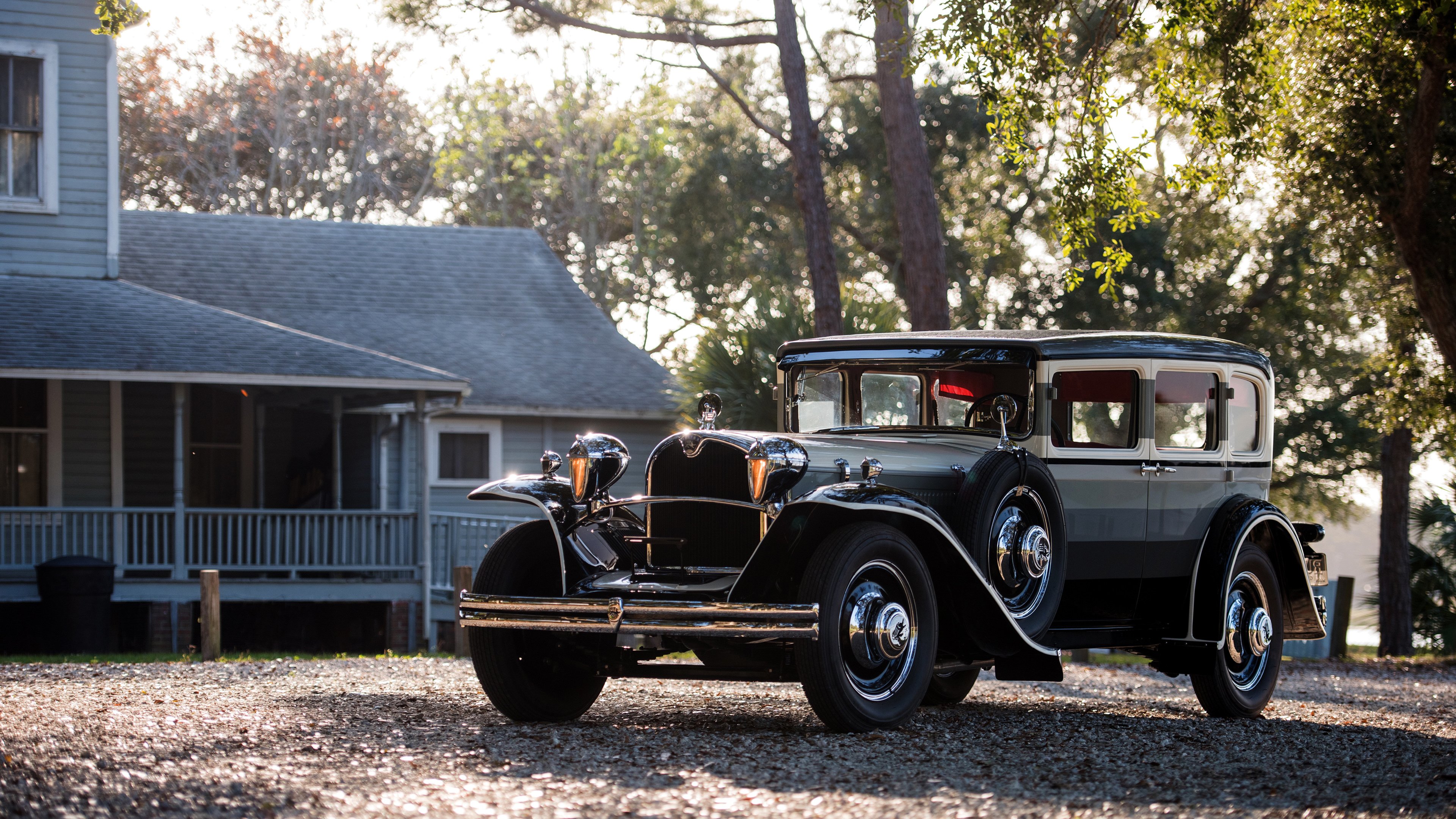 开云下载-沉船侧畔的渡江英雄，从意甲焦点战到活塞压制快船看竞技体育的自我救赎
