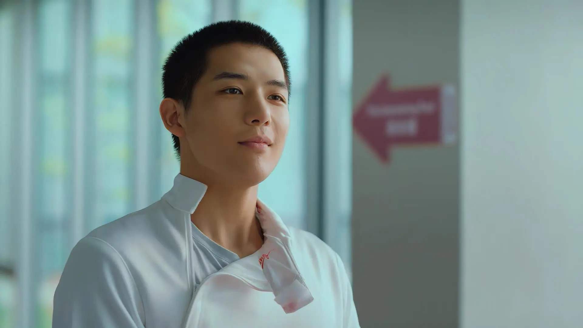 跨越篮球，库里如何成为深圳对阵奇才之夜的攻防转换灵魂